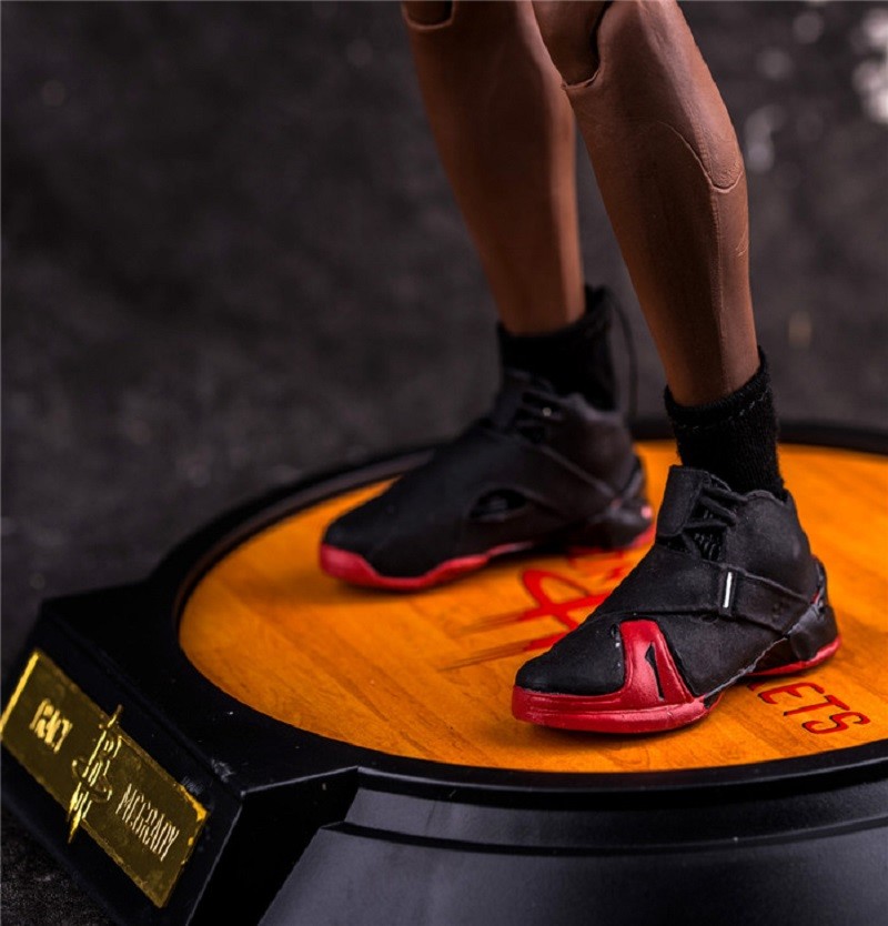 1/6 Real Masterpiece: NBA Collection – Tracy McGrady Action Figure
