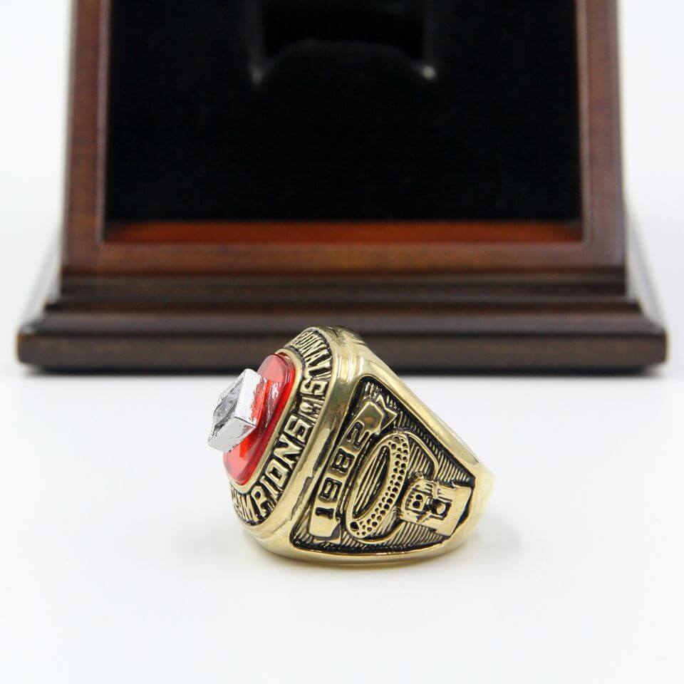 St Louis Cardinals D Porter Replica 1982 World Series Champion Mystery Ring  SGA