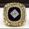 MLB 1988 Los Angeles Dodgers World Series Championship Replica Fan Ring with Wooden Display Case