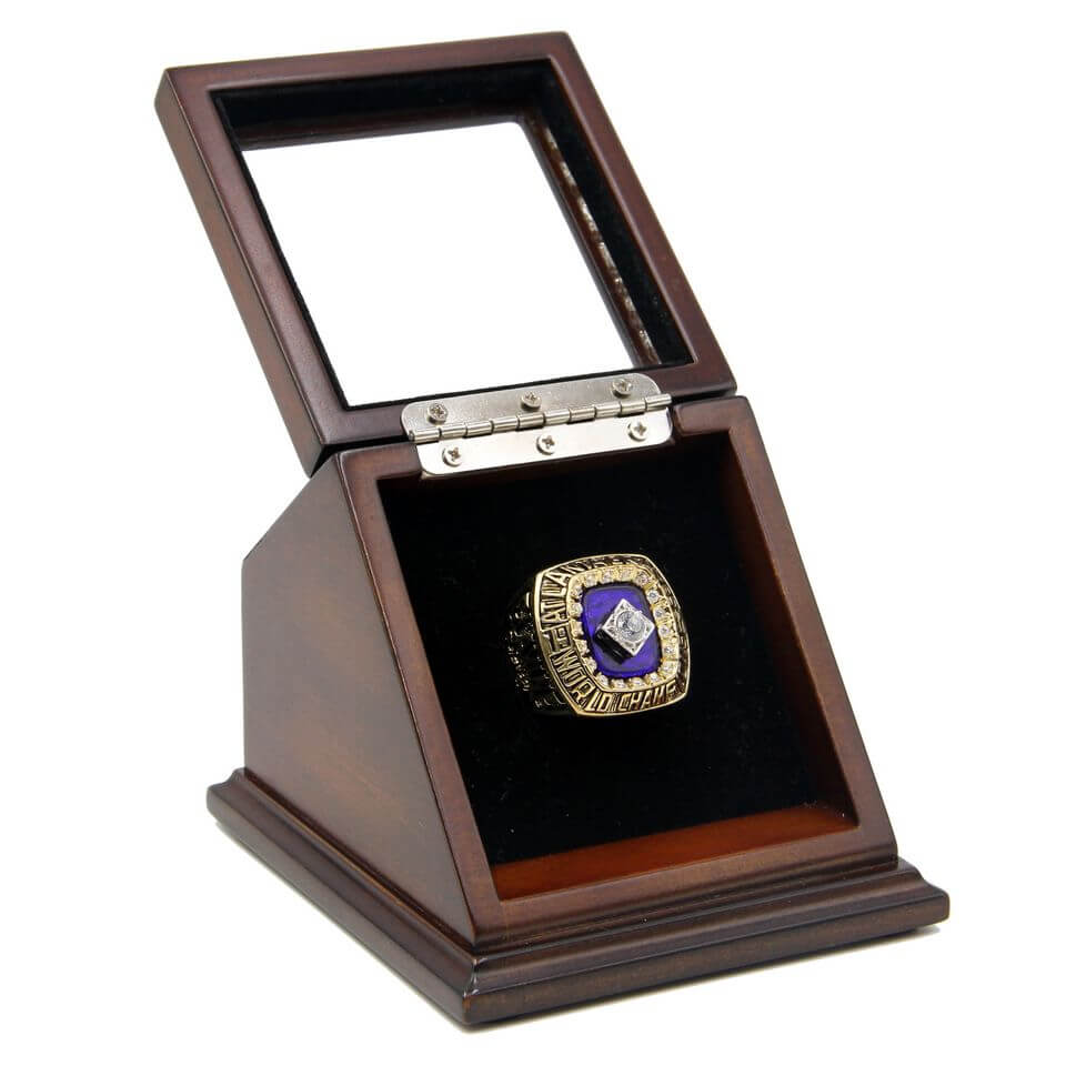 1995 Atlanta Braves World Series Championship Ring – Best Championship Rings