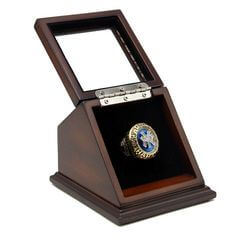 MLB 1998 New York Yankees World Series Championship Replica Fan Ring with Wooden Display Case