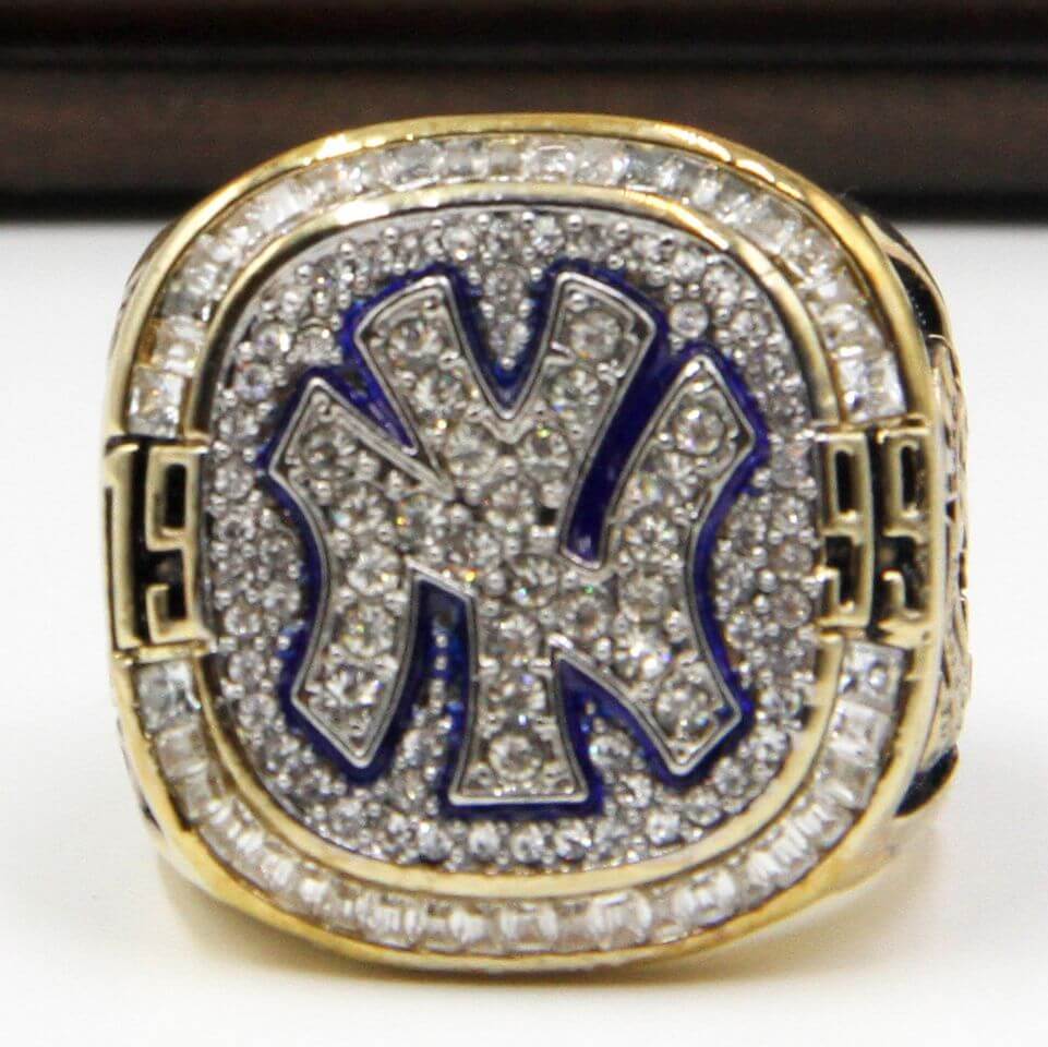 MLB 1999 New York Yankees World Series Championship Replica Ring