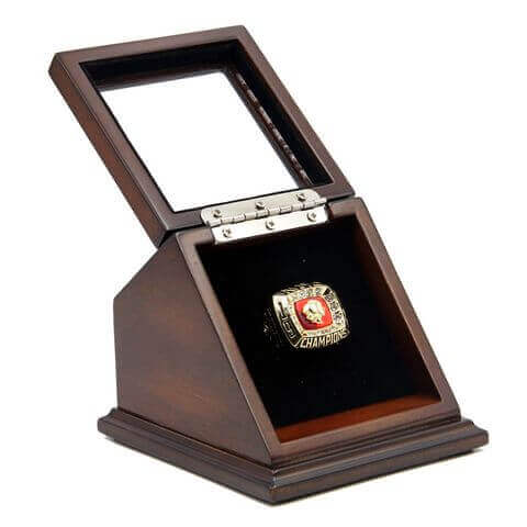 NFC 1972 Washington Redskins Championship Replica Fan Ring with Wooden Display Case