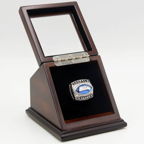 NFC 2005 Seattle Seahawks Championship Replica Fan Ring with Wooden Display Case