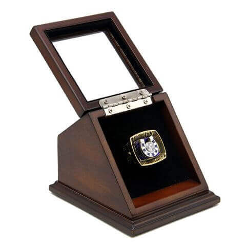 NFL 1970 Super Bowl V Baltimore Colts Championship Replica Fan Ring with Wooden Display Case