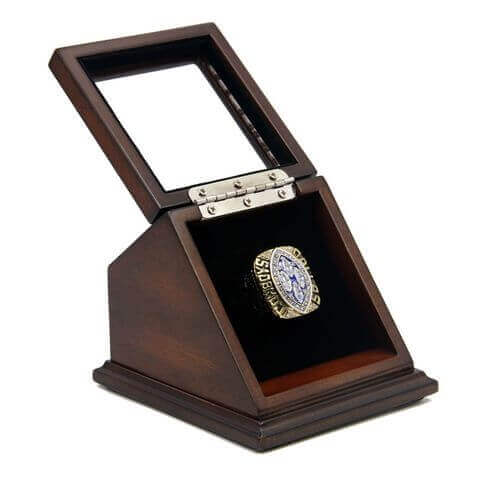 NFL 1993 Super Bowl XXVIII Dallas Cowboys Championship Replica Fan Ring with Wooden Display Case
