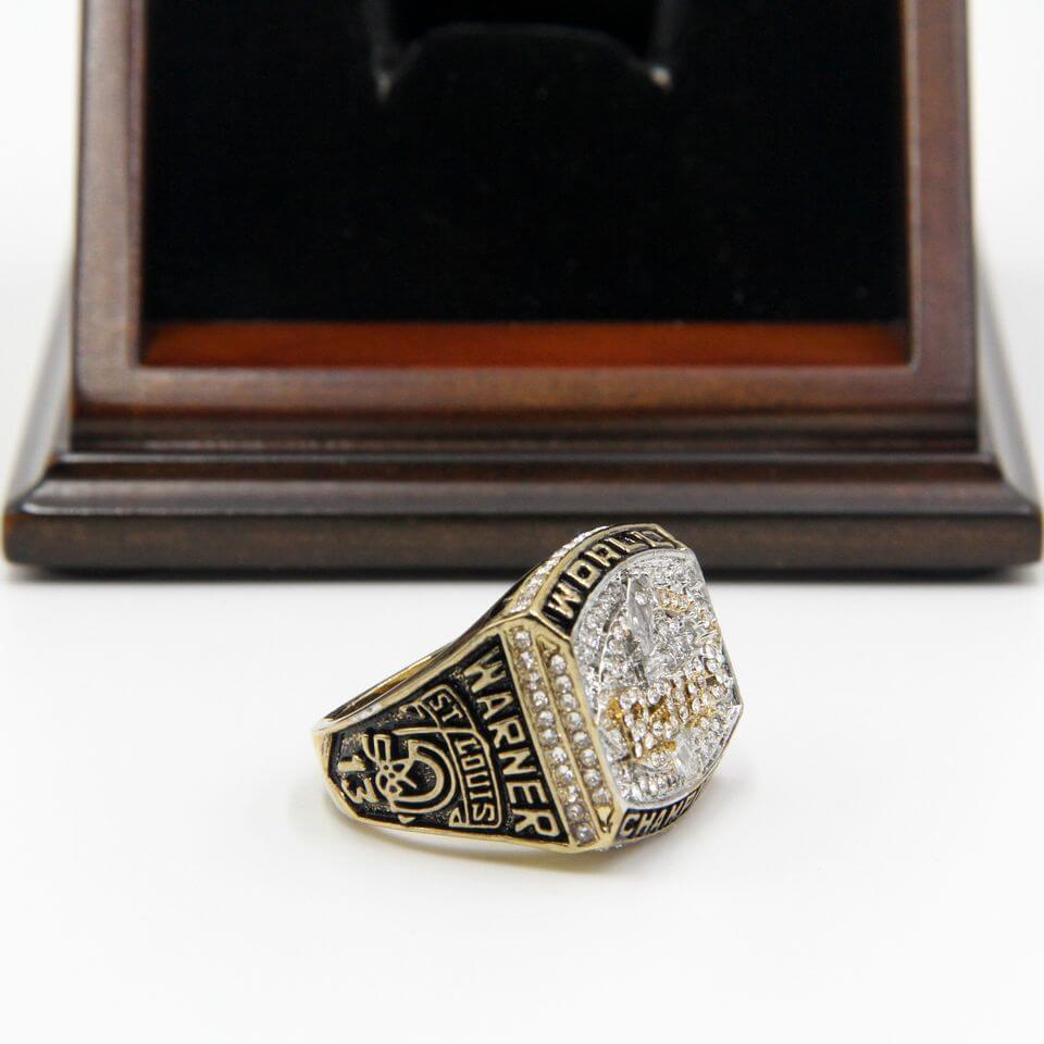 NFL 1999 Super Bowl XXXIV St. Louis Rams Championship Replica Ring