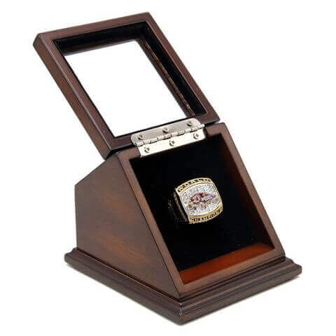 NFL 2000 Super Bowl XXXV Baltimore Ravens Championship Replica Fan Ring with Wooden Display Case