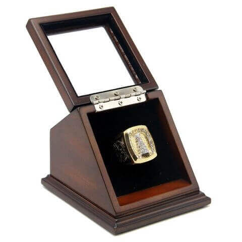 NHL 1993 Montreal Canadiens Stanley Cup Championship Replica Fan Ring with Wooden Display Case