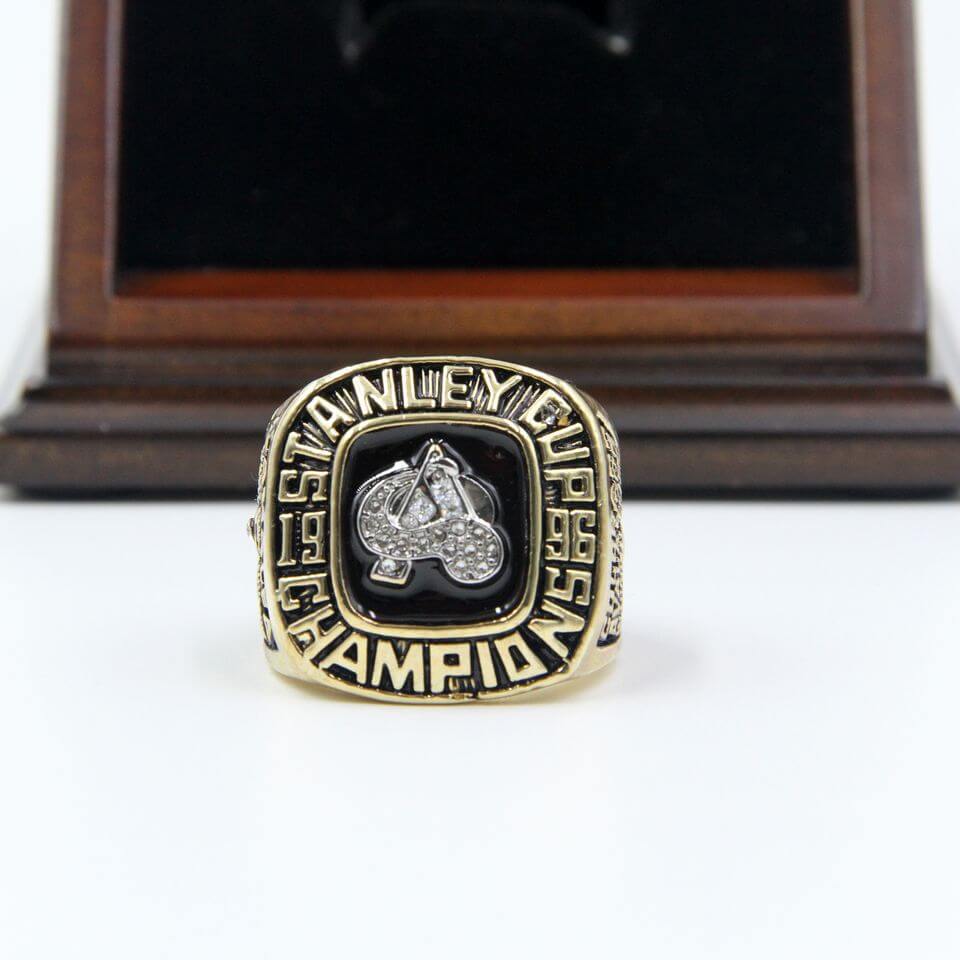 1996 Colorado Avalanche Stanley Cup Championship Ring -  www.championshipringclub.com