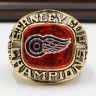 NHL 1997 Detroit Red Wings Stanley Cup Championship Replica Fan Ring with Wooden Display Case