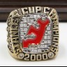 NHL 2000 New Jersey Devils Stanley Cup Championship Replica Fan Ring with Wooden Display Case