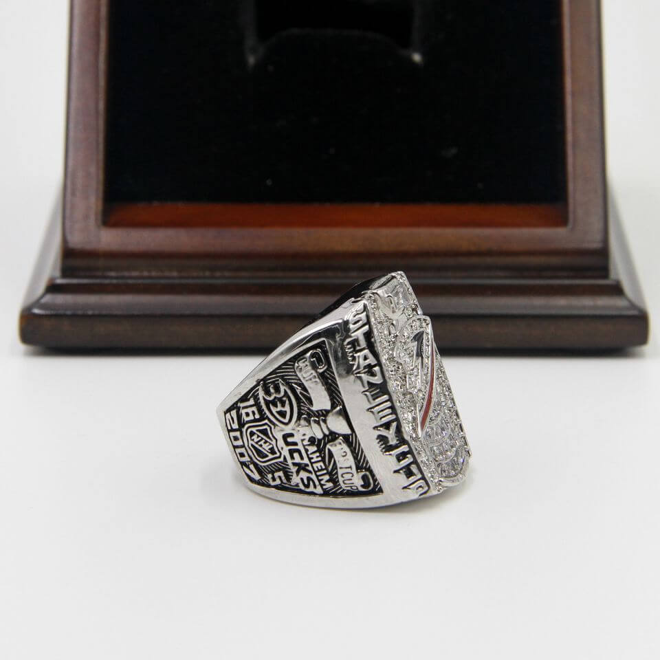 Customized NHL 2007 Anaheim Ducks Stanley Cup Championship Ring