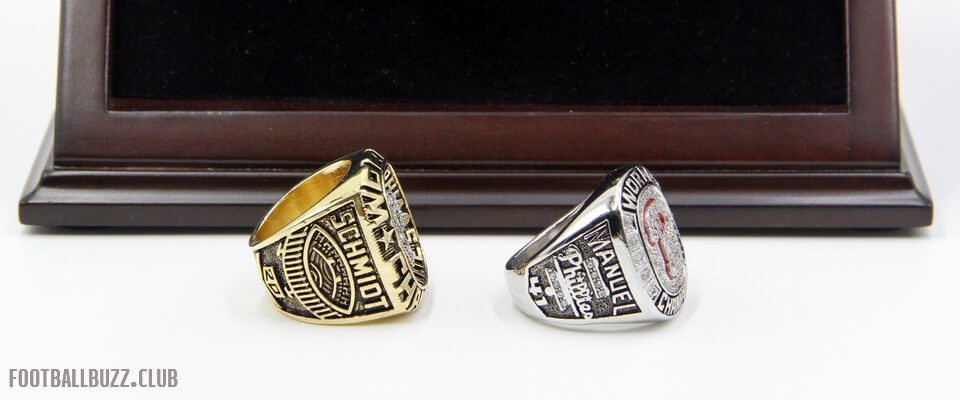 Philadelphia Phillies 2008 World Series Ring Replica With Wooden Display Box